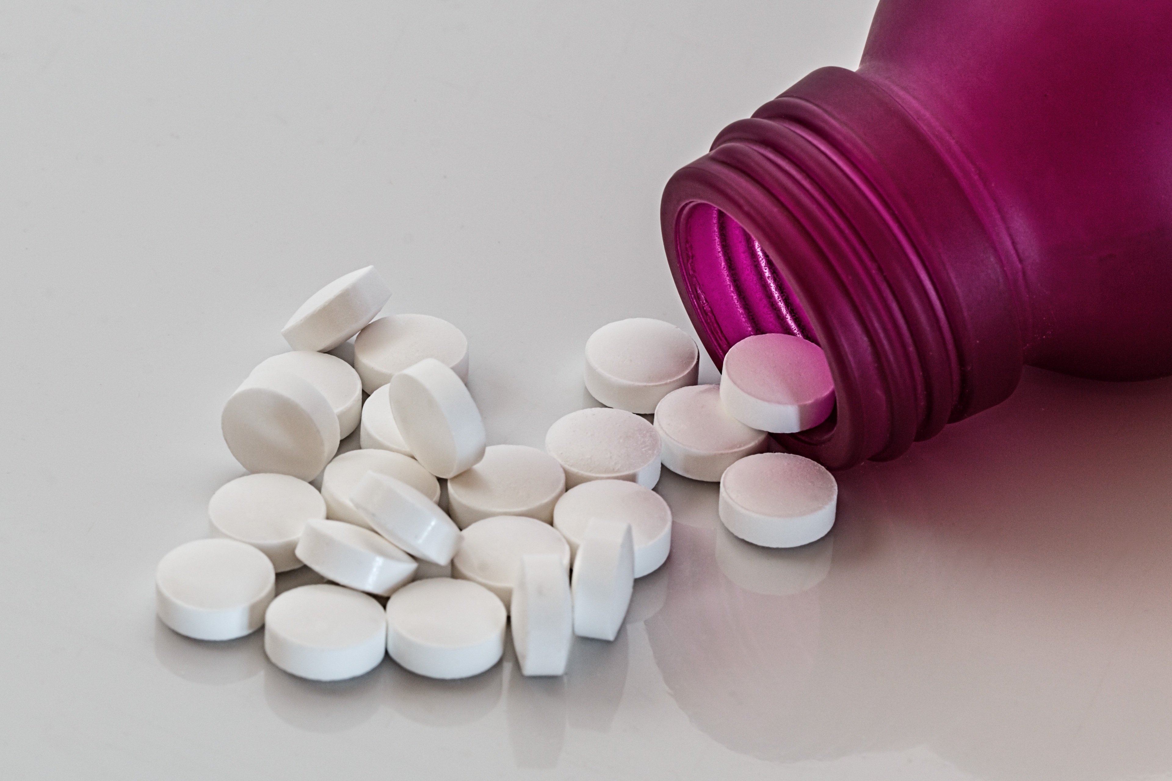 Cum afectează acidul folic vitamina B12?